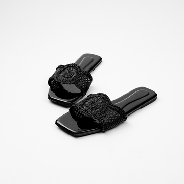 Noir Mandala Slides